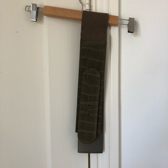 Belt - Picture 4 of 4